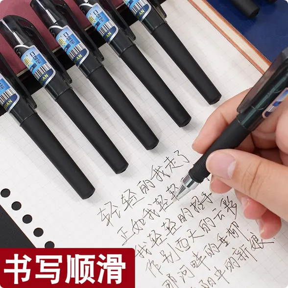 Portable%20Pocket%20Pen%20Short%20Portable%20Business%20Sign%20Pen%20Black%20Short%20Mini%20Gel%20Pen%20-%20Image%205