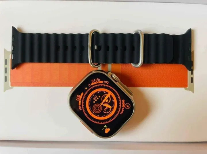 Watch%208%20Ultra%20smartwatch%20in%203%20Strap%20With%20apple%20logo%20copy%20-%20Image%205