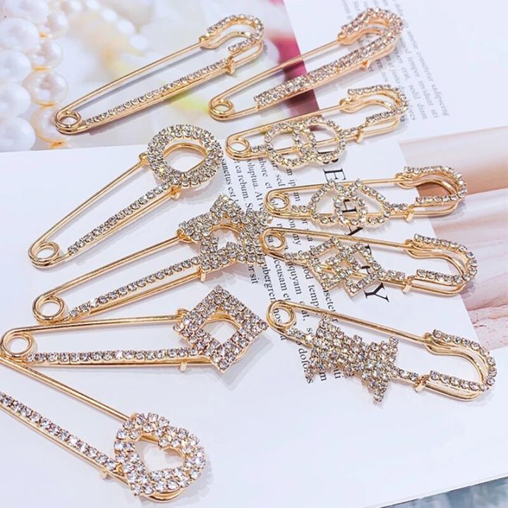 Flower Pendant Pin Crystal Rhinestone Brooch for Women Cardigan Scarf Buckle Clips Hat Clothes Lapel Pin Accessories New Fashion