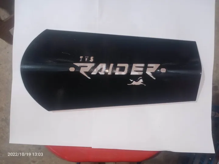 Motorcycle%20Stainless%20steel%20silencer%20cover%20ForTVS(Raider)-black%20-%20Image%204