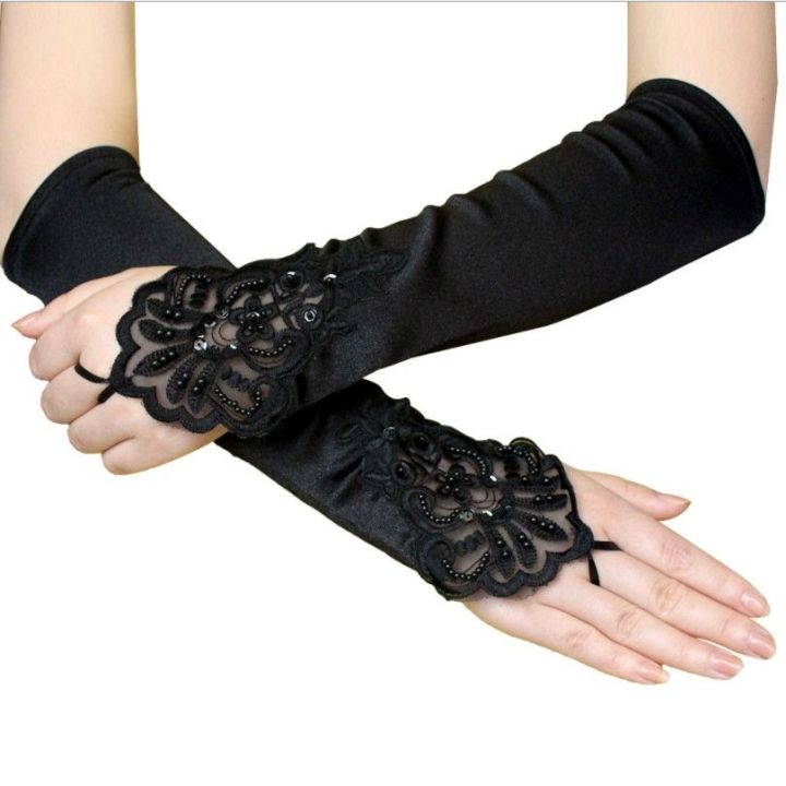 Luxury%20Fingerless%20Wedding%20Marriage%20Embroidery%20Gloves%20for%20Women%20-%20Image%207