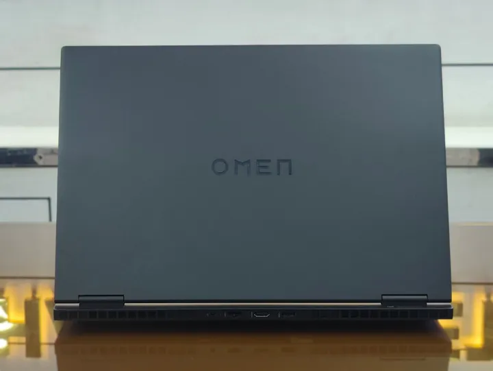 HP%20OMEN%20Gaming%2016-xd0015AX%20-%20(Shadow%20Black)%20Ryzen%207-7840HS%20512/16%2016.1"%20(1920x1080)%20165Hz%20NVIDIA%20RTX%204050%20-%206GB%20DDR6%20(120W)%20RGB%20Keyboard%20%7C%20With%20NPU%20-%20Image%203