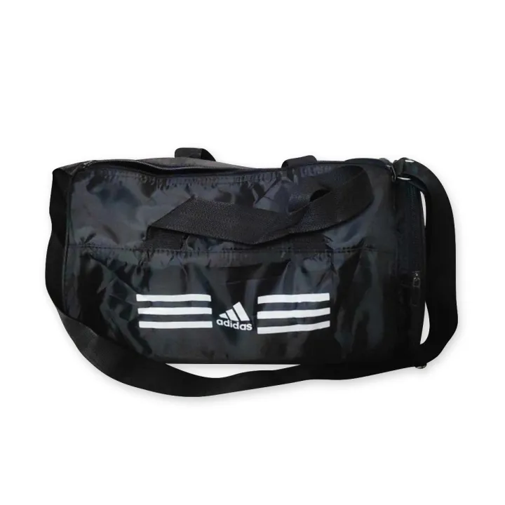 Gym%20Bag%20Small%20Size%20By%20Rakib%20Sports%20-%20Stay%20Organized%20And%20Stylish%20On%20The%20Go%20-%20With%20A%20Compact%20Gym%20Bag%20For%20Sports%20Enthusiasts%20-%20Image%204