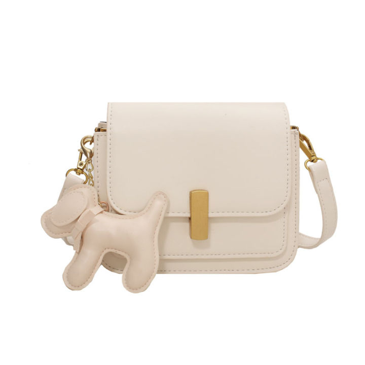 Korean%20version%20small%20square%20bag%20niche%20vintage%20crossbody%20bag%20bag%20women's%202023%20new%20texture%20fashion%20fashion%20commuter%20shoulder%20bag%20-%20Image%208