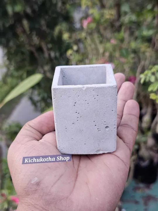 Square%20Shape%20Mini%20Plant%20Pot%20For%20Cactus%20Succulent%20Tubs%20Cement%20Made%20-%20Image%205