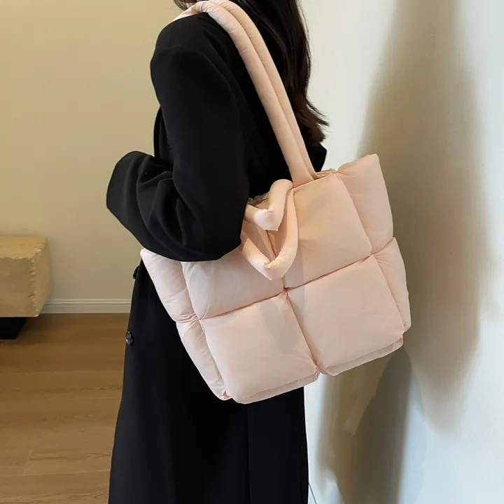Quilted%20Puffer%20Tote%20Bag%20for%20Women%20Cotton%20Down%20Padded%20Shoulder%20Bag%20Winter%20Puffy%20Shopper%20Top%20Handle%20Bag%20Large%20Handbag%20Purse%202023%20-%20Image%203