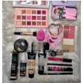 15 IN 1 MAKEUP COMBO SET WITH FULL MAKEUP COVERAGE. 