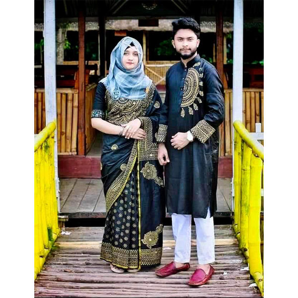 Occasional%20Dress/Couple%20Set/Matching%20Dress/Traditionally%20Dress/Sari%20And%20Panjabi-%20Block%20Print%20Saree%20&%20Panjabi%20-%20Sari%20-%20Saree%20-%20%E0%A6%B6%E0%A6%BE%E0%A7%9C%E0%A6%BF%20-%20Sari%20-%20Sari%20-%20Image%202