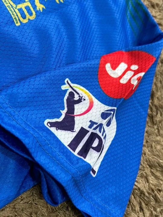 IPL%20Royal%20Challengers%20Bangalore%20Green%20Jersey%202024%20With%20Virat%2018%20Name%20Number%20-%20Image%208