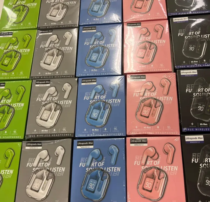 Ultrapods%20Pro%20True%20Wireless%20Earbuds%20with%20Display%20Transparent%20Design,%20Bluetooth%205.3%20Water%20Proof%20-%20Image%208