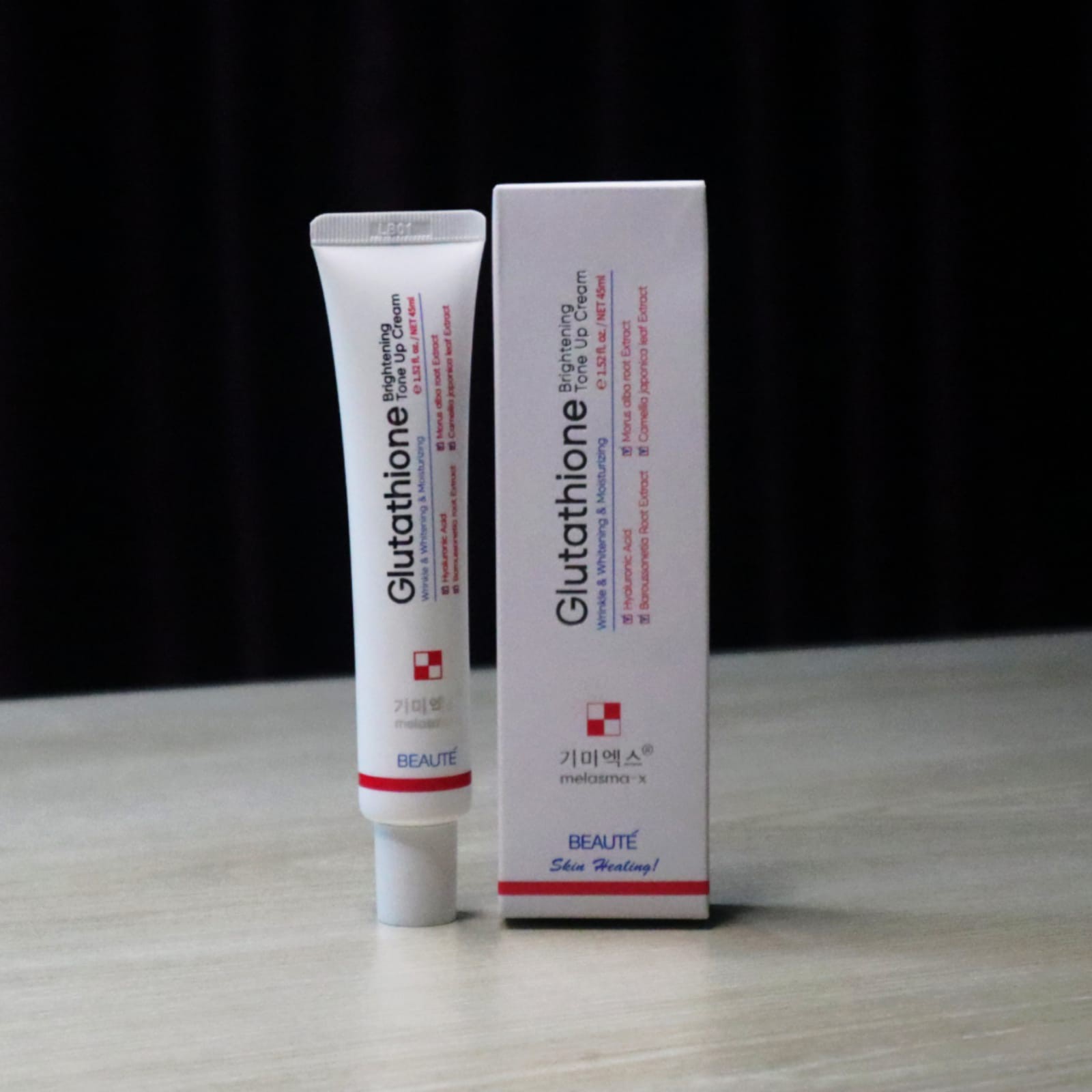 Glutathione Brightening Tone Up Cream