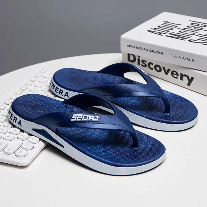 Minimalist%20new%20style%20flip%20flops%20men's%20summer%20slippers,%20student%20Korean%20version%20for%20external%20wear,%20non%20slip%20toe%20clip%20board%20shoes,%20beach%20shoes%20-%20Image%204