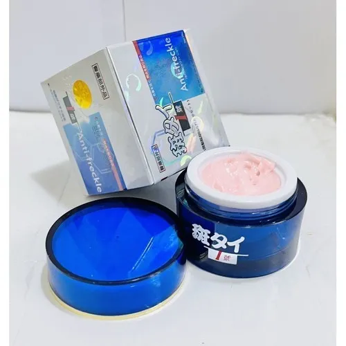 International%20Japanese%20Products%20Anti%20Freckles%20%20Cream%2025m%20-%20Image%203