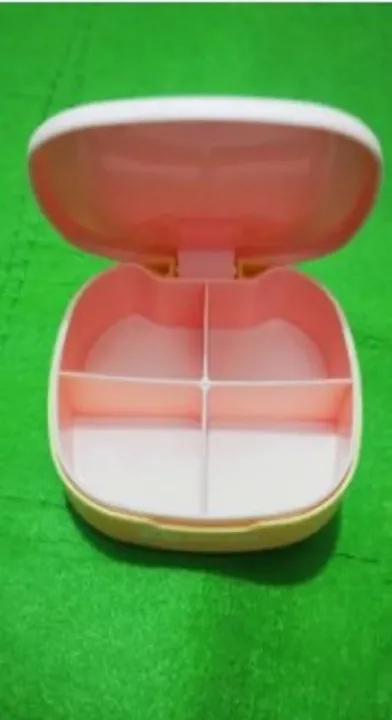 Travel%20Medicine%20Box%20Medicine%20Organizer%20Storage%20Box%20-%20Image%204