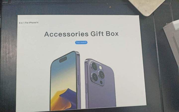 Mobile%20phone%20Accessories%20gift%20items%20for%20iphone%20-%20Image%207