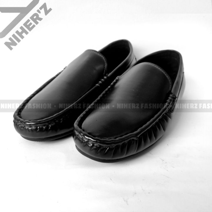 Premium%20Loffer%20For%20Men%20Travel%20Shoe%20Luxuriois%20Mocassin%20Design%20Loafer%20Black%20&%20Brown%20High%20Grade%20PU%20Pump%20Shoe%20Niher's%20Shop%20Special%202021%20For%20Men%20&%20%20(Socks%20Free)%20-%20Image%208