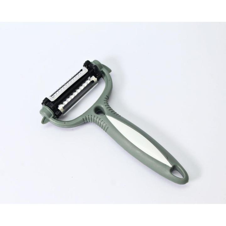 3%20In%201%20Peeler%20for%20Vegetables%20and%20Fruits%20Cutter-1pcs%20-%20Image%204