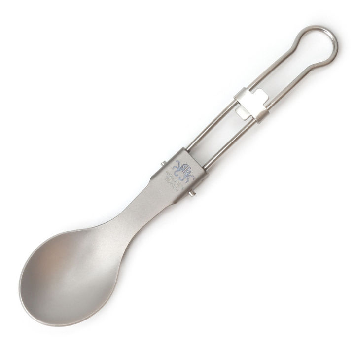 Outdoor%20pure%20titanium%20folding%20three-piece%20set%20of%20knives,%20forks%20and%20spoons%20set%20ultralight%20camping%20portable%20tableware%20travel%20set%20stock%20wholesale%20-%20Image%203