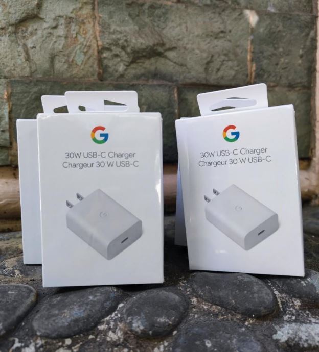 New%20%20Google%20pixel%20-%2030W%20USB-C%20Charger%20-%20Clearly%20White%20(ONLY%20ADAPTER)%20-%20Image%206