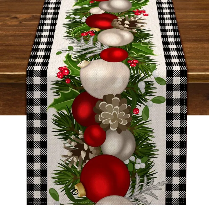 Black%20and%20White%20Gingham%20Christmas%20Check%20Plaid%20Table%20Runner%20Table%20Runner%20Holiday%20Home%20Kitchen%20Decor%20-%20Image%205