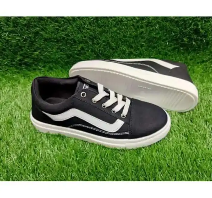 High%20Quality%20Fabrics%20And%20Breathable%20Outdoor%20Sport%20Sneakers%20Lightweight%20Air%20Mesh%20Men%20Shoes%20-%20Juta%20-%20Shoes%20For%20Men%20-%20%20-%20%20-%20Sneakers%20-%20Image%202