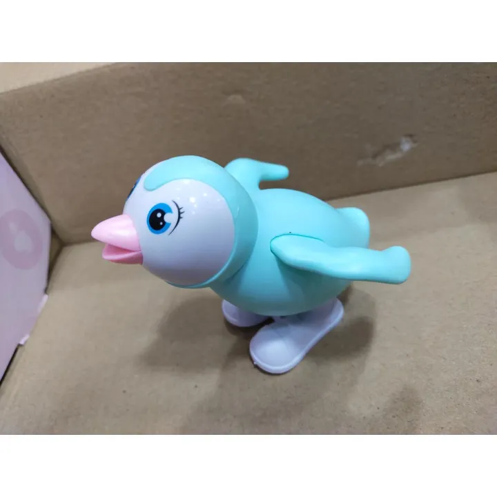 Cute%20Jumping%20Toys%20%7C%7C%20Key%20Operated%20Penguin%20Toy%20for%20Kid%20%7C%7C%20Wind%20-%20Up%20Toys%20for%20Girls%20&%20Boys%20-%20Multi%20Colour%20(%20Pack%20of%201%20)%20-%20Image%202