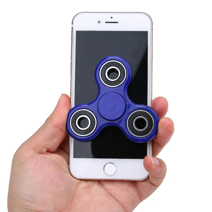 Tri%20Fidget%20Hand%20Spinner%20Finger%20Spinner%20Focus%20Toy%20Gadgets%20for%20Killing%20TimeRelieve%20StressADDADHD%20-%20Image%204