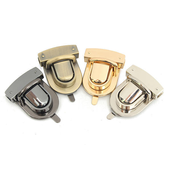 Metal%20oval%20buckle%20rotating%20lock%20suitable%20for%20DIY%20bags%20-%20Image%203