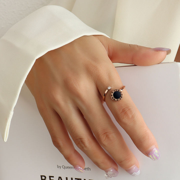 %5B%20New%20%5D%20Japanese%20and%20Korean%20Simple%20Rhinestone%20Black%20round%20Personalized%20Ring%20Female%20Boutique%20Titanium%20Steel%20Fashion%20Design%20Light%20Luxury%20All-Match%20Earrings%20-%20Image%204