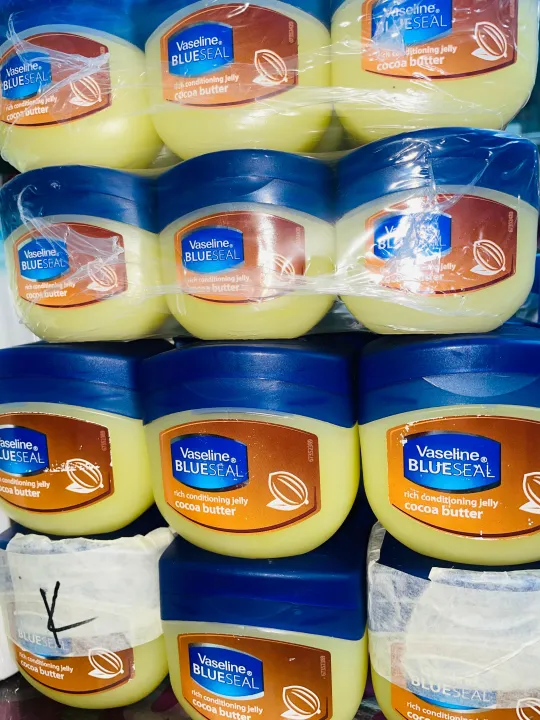 Vaseline%20Blueseal%20Pure%20Petroleum%20Jelly%20Cocoa%20Butter%20250ml%20South%20Africa%20-%20Image%203