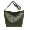 Fashionable and trendy wide strap PU shoulder sling bag high-capacity crossbody bag for women.