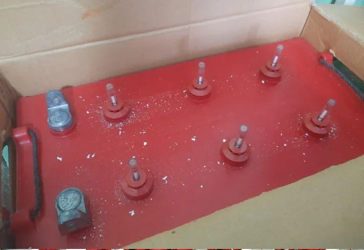 BATTERY%20WATTER%20LEVEL%20INDICATOR%20FOR%20FLAT%20AND%20FLAT%20TUBULAR%20BATTERY%20ALMOST%20ALL%20MODELS%20ORANGE%20COLOR%20-%20Image%204