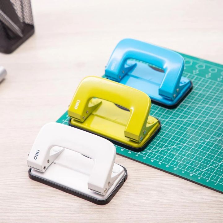 Deli%20E0136%20All%20Metal%20Paper%20Punch%20Machine%20-%2010%20Sheets%20-%20Image%204