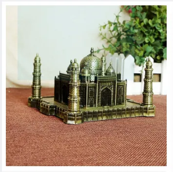 Taj%20Mahal%20showpiece%20metal%20-%20Image%202