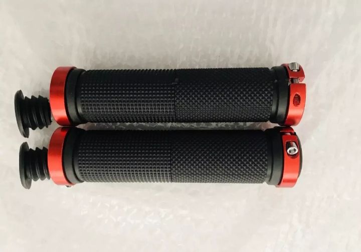 Bicycle%20Handlebar%20Lock%20Grip%20mountain%20bike%20Handle%20Double%20Lock%20on%20Grip%20-%20Image%204