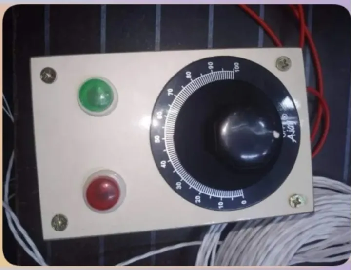 Manual%20Temperature%20Controller%20Heater%20Control%20Box%20-%20Image%203