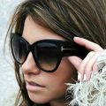 2024 New Brand Sunglasses Women Luxury Designer T Fashion Black Cat Eye oversized Sunglasses Female Gradient Sun Glasses oculos. 