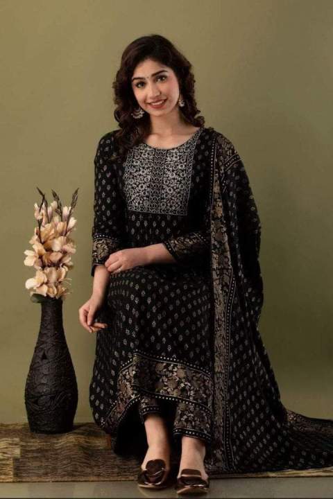 Unstitched%20Exclusive,%20Fashionable,%20Stylish%20and%20Comfortable,%20High%20Quality%20Three%20Piece%20for%20Women,%20Three%20Piece%20%5B3%20Piece%5D,%20new%20dress%20collection%20for%20women,%20Skin%20Print%20Cotton%20Three%20Piece%20For%20Women%20-%20Image%205