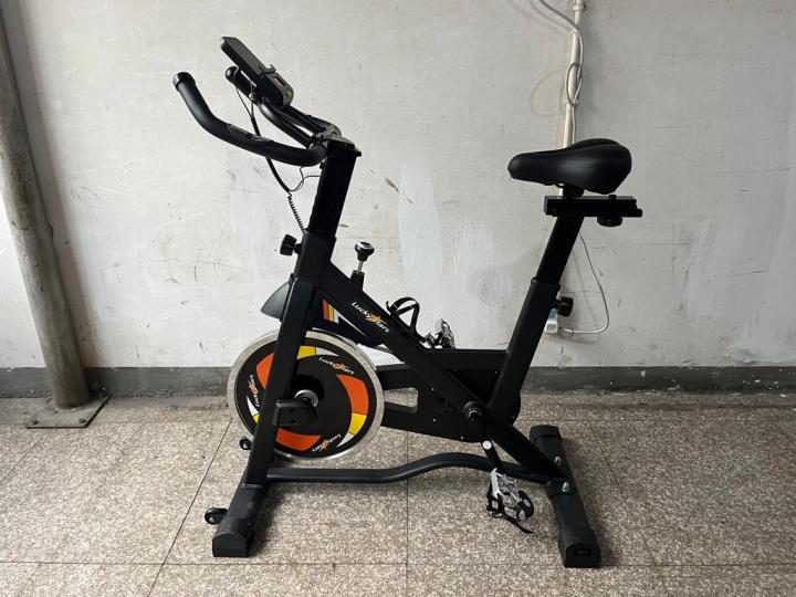 Hayona%20-%20Genuine%2018%20kg%20Fly%20Wheel%20-%20%20Exercise%20Spinning%20Bike%20-%20Fitness%20Mart%20-%20Image%203