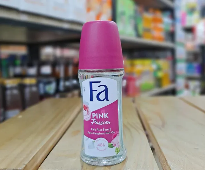 Deodorant%20Roll%20On%20Fa%20Pink%20Passion%20Floral%20Fragrance%20-%2050ml%20-%20Image%202