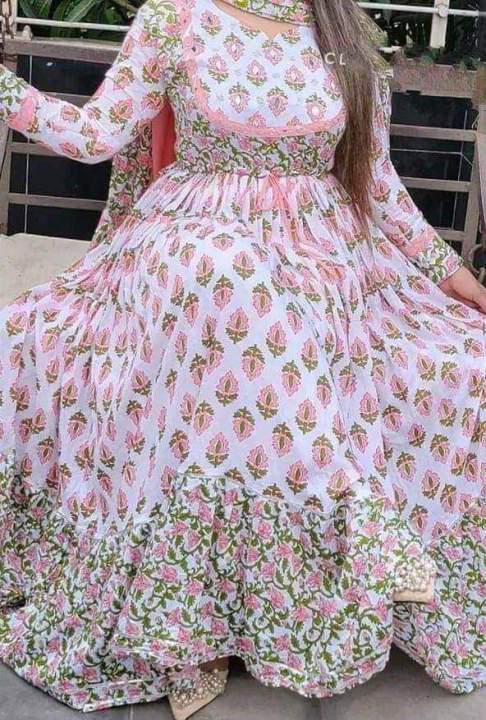 Stylish%20Linen%20Fabric%20Screen%20Print%20Kamiz%20Set%20for%20Women%20%E2%80%93%20Elegant%201-Piece%20Gown%20-%20Image%202