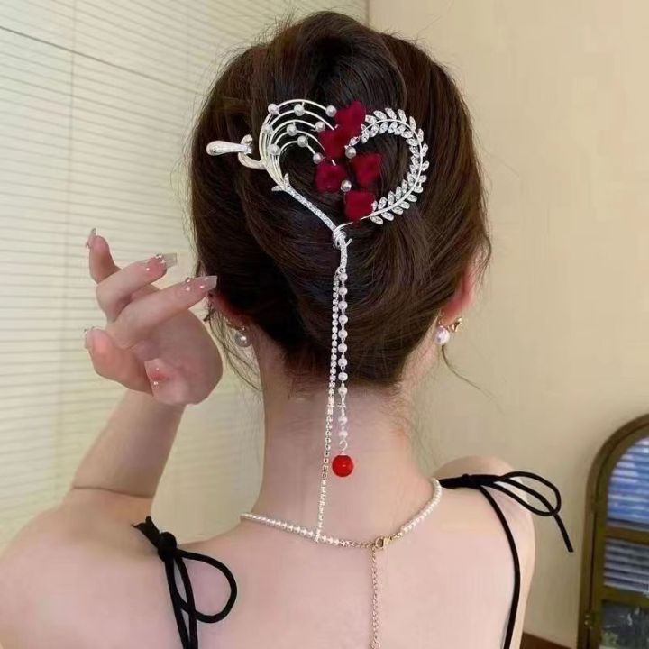 Rose%20Hairpin%20Women's%20Back%20of%20The%20Head%20Plate%20Hair%20Clip%20Headdress%20Temperament%20Twisting%20Clip%20Hairpin%20Hair%20Accessories%20-%20Image%203