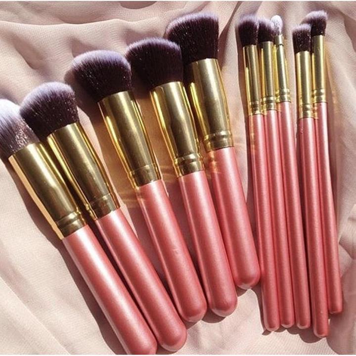 Kabuki%20Makeup%20Brush%20set%20(%2010%20pcs%20)%20-%20Image%203