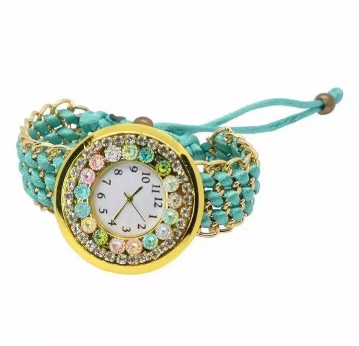 Analog%20Watch%20for%20Women%20Medium%20Size%20-%20Image%202