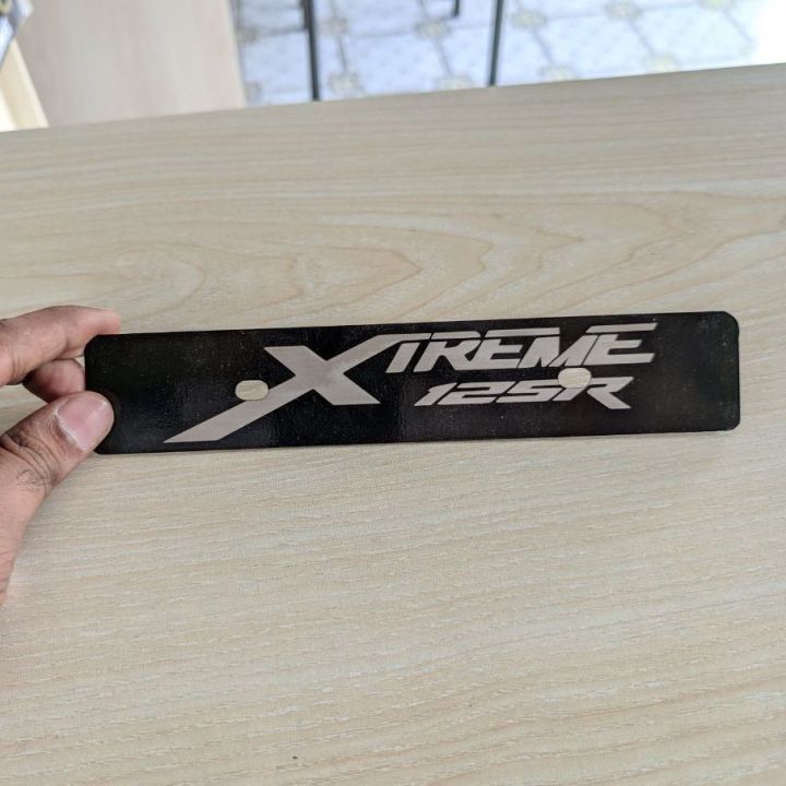 Hero%20Xtreme%20125R%20Bike%20Brand%20LOGO%20Front%20Name%20plate%20With%20Laser%20Marking%20Brand%20Name%20-%20Image%203