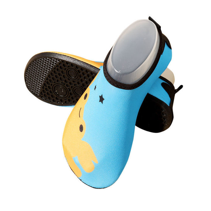 Children's%20Beach%20Shoes%20Upstream%20Seaside%20Swimming%20Shoes%20Anti-Scratch%20Home%20Breathable%20Princess%20Elsa%20Piggy%20Page%20Room%20Socks%20-%20Image%204