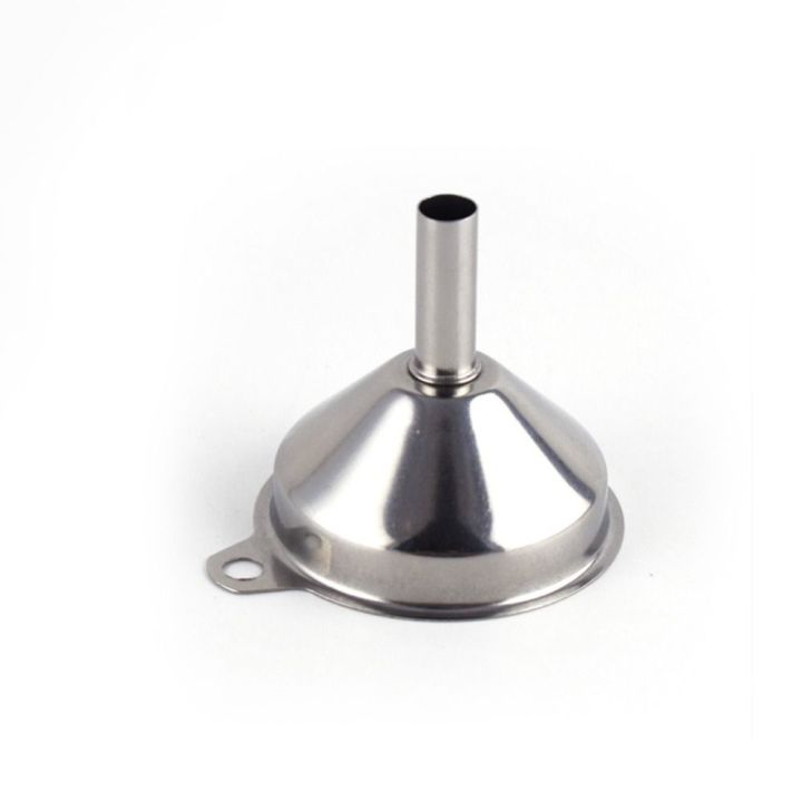 Metal%20Mini%20Funnel%20Wide%20Mouth%20Stainless%20Steel%20Funnel%20Kitchen%20Tool%20Oil%20Spill%20Strainer%20Spice%20Cooking%20Oil%20Filter%20Wine%20Spill%20Tool%20Oil%20Liquid%20Funnel%20For%20Filling%20Bottles%20Jars%20-%20Image%204