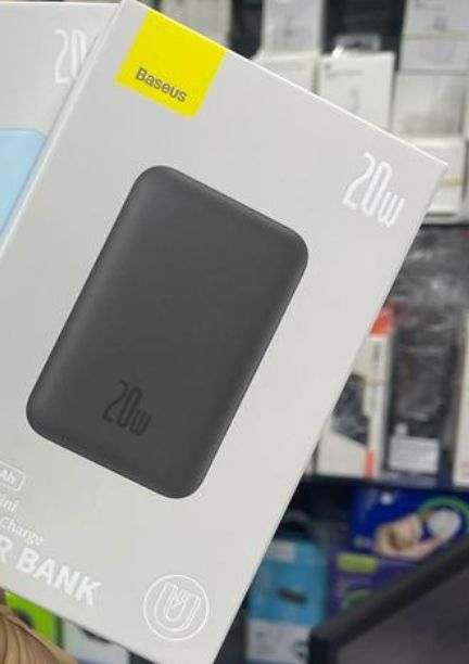 Baseus%20Magnetic%20Mini%20Wireless%20Fast%20Charge%20Power%20Bank%206000mAh%2020W%20-%20Image%204
