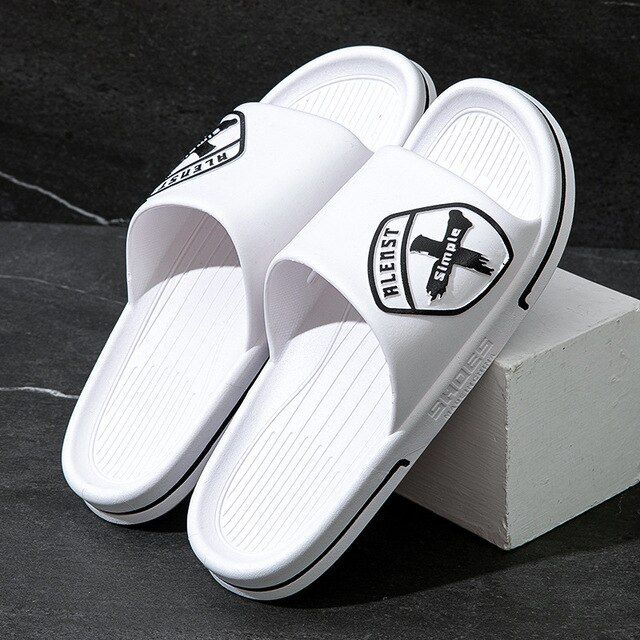Korean%20Version%20Trend%20Summer%20Slippers%20%7C%20X-Simple%20%7C%20Outdoor%20Beach%20Shoes%20Men%20Non-slip%20Thick%20Man%20Lovers%20Slipper%20Indoor%20Household%20Flip%20Flop%20%7C%20Slipper%20for%20man%20and%20girls%20%7C%20Shoe%20for%20Boys%20%7C%20Shoe%20for%20Girls%20%7C%20Ayna%20Bari%20-%20Image%203