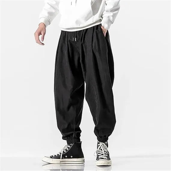 Soft%20&%20Breathable%20Men's%20Harem%20Trousers%20-%20Ideal%20for%20Hot%20Summer%20Days%20-%20Image%202